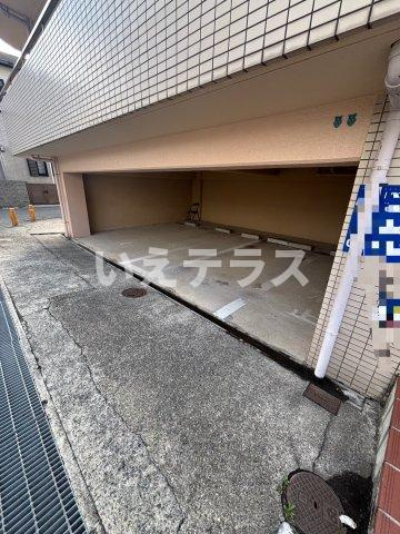 ハイムM2の駐車場