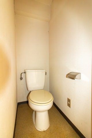 ホワイトハイツ鹿島台のトイレ