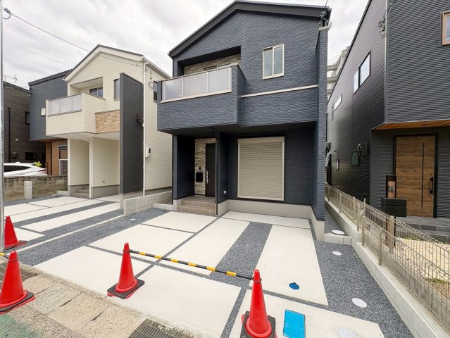 草津市草津町2号棟　新築戸建ての外観