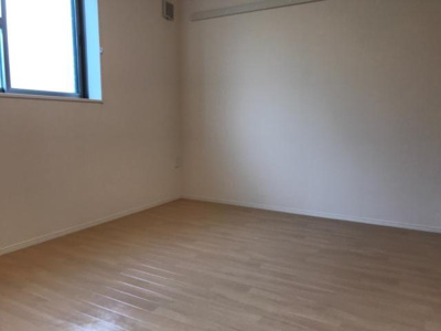 【洋室】 | エンブレイス