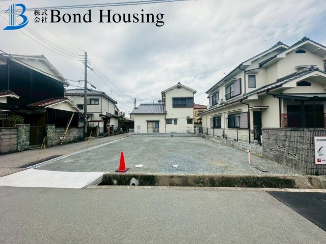 江井ヶ島駅徒歩7分　長期優良住宅　大久保町江井島　新築戸建の駐車場