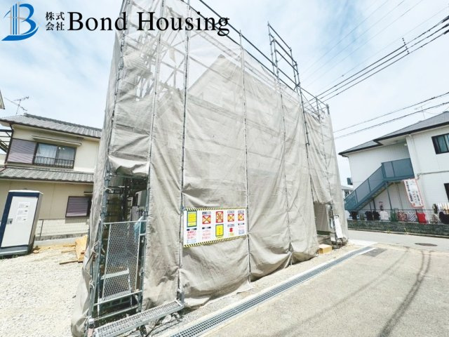 江井ヶ島駅徒歩7分　長期優良住宅　大久保町江井島　新築戸建の前面道路含む現地写真
