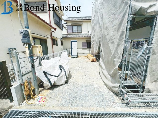 江井ヶ島駅徒歩7分　長期優良住宅　大久保町江井島　新築戸建の駐車場