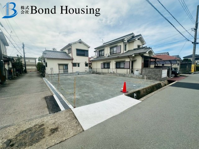 江井ヶ島駅徒歩7分　長期優良住宅　大久保町江井島　新築戸建の駐車場