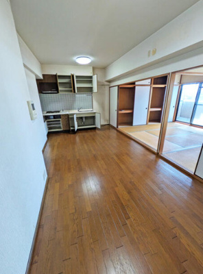 【居間・リビング】 | アムール和白5