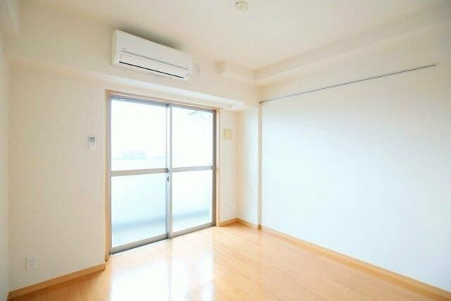 スカイコート後楽園ＥＡＳＴの居間・リビング