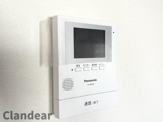 グリーンパーク第５綾瀬マンションの防犯設備|ドキドキの新生活も、安心してスタート。ぴったりの住まいを見つけませんか？クランディアが一緒に住まい選びをサポートします‼　まずは、お気軽にお問合せください　＃クランディア