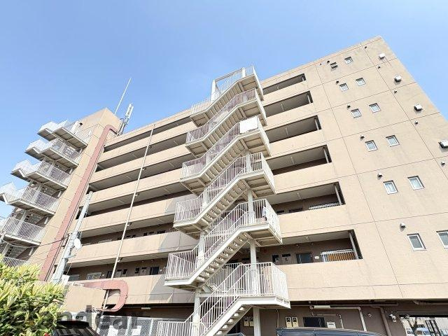 グリーンパーク第５綾瀬マンション