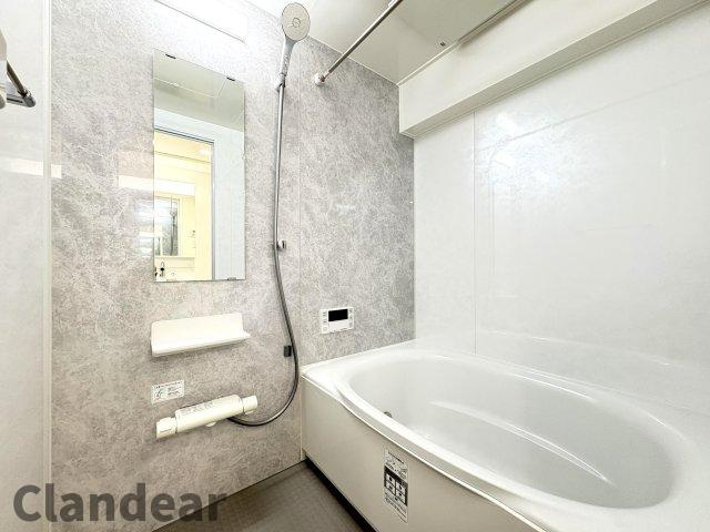 グリーンパーク第５綾瀬マンションの浴室|ドキドキの新生活も、安心してスタート。ぴったりの住まいを見つけませんか？クランディアが一緒に住まい選びをサポートします‼　まずは、お気軽にお問合せください　＃クランディア