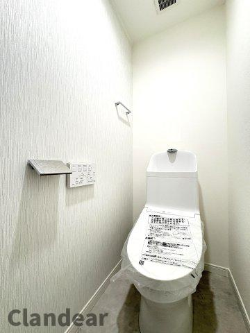 グリーンパーク第５綾瀬マンションのトイレ|ドキドキの新生活も、安心してスタート。ぴったりの住まいを見つけませんか？クランディアが一緒に住まい選びをサポートします‼　まずは、お気軽にお問合せください　＃クランディア