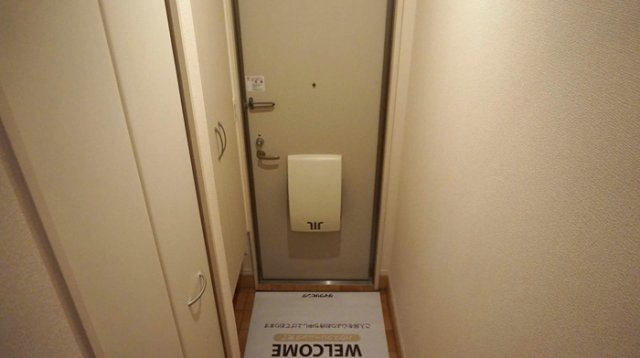 プリムローズⅡの玄関