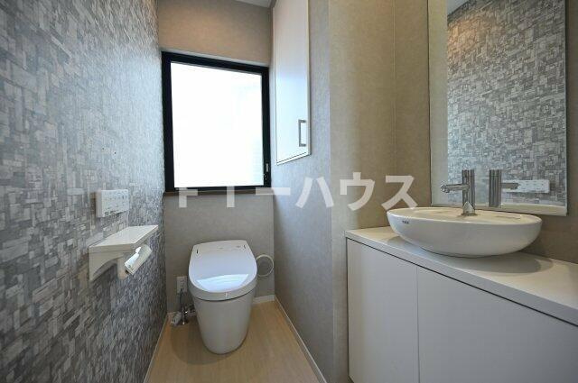 八千代台北戸建て（部分貸し）のトイレ