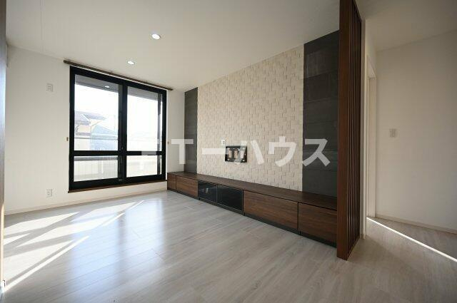 八千代台北戸建て（部分貸し）の居間・リビング