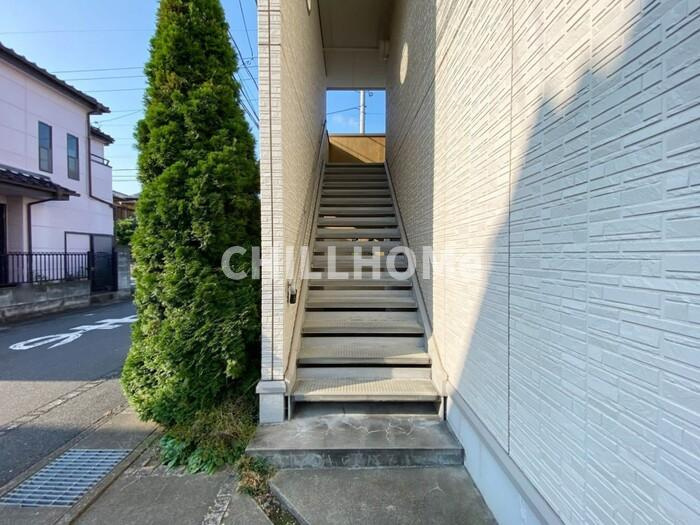 ルミエールＦのエントランス|当社、チルホームのHPもご覧ください(^^)/物件情報多数♪