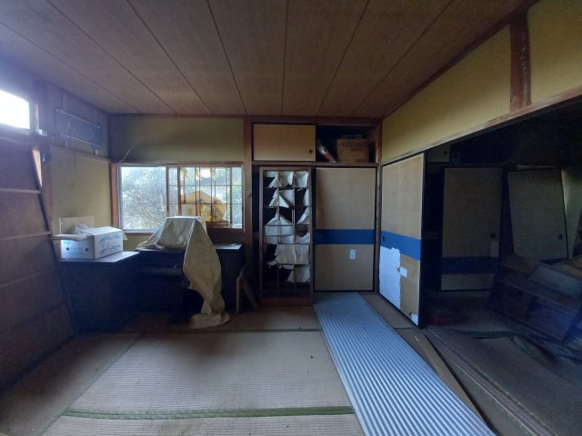 さくら市下河戸　建物付き土地の和室