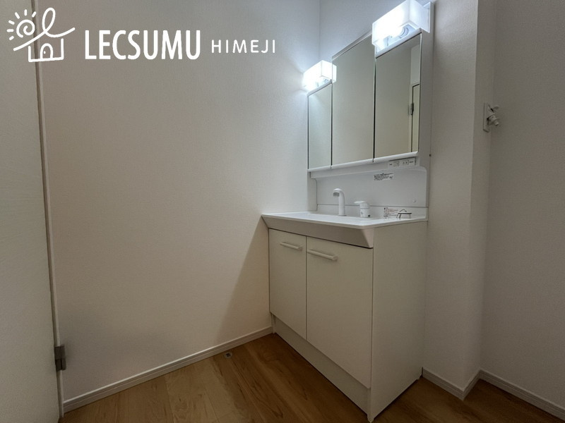 姫路市西庄/新築戸建の独立洗面台