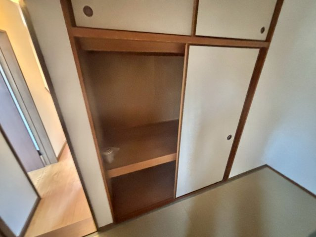 シャトー仏蘭西の収納