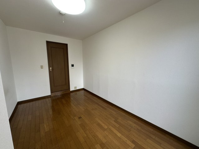 ビラ菱屋西の内装