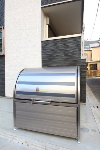 AT EASE東日暮里のその他共用部分|ゴミ置き場