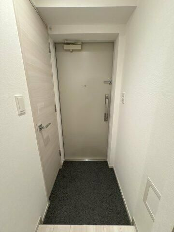 ＧＥＮＯＶＩＡ谷塚の玄関