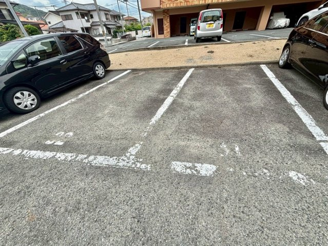 ブエナビスタ姫路青山ウエストの駐車場