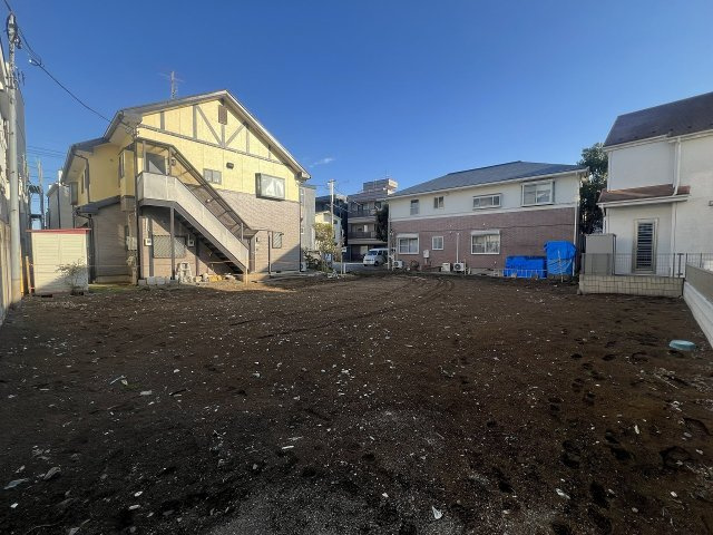 府中栄町２丁目第１期の前面道路含む現地写真