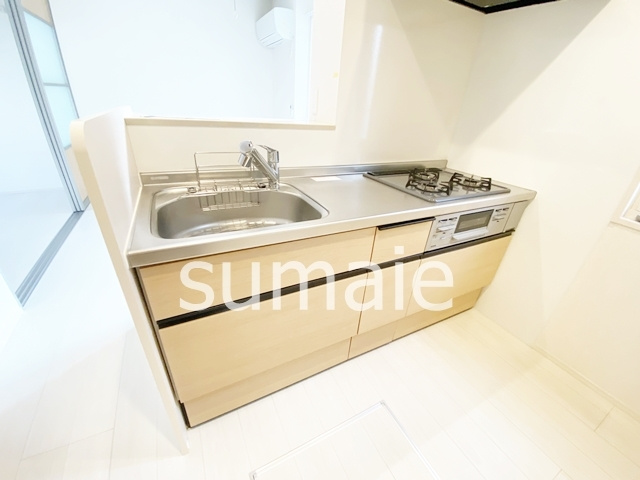 フルールのキッチン|コンパクトなキッチンで掃除もラクラク