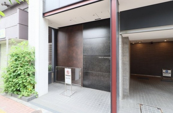 【エントランス】