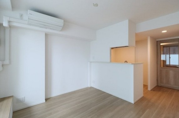 【居間・リビング】