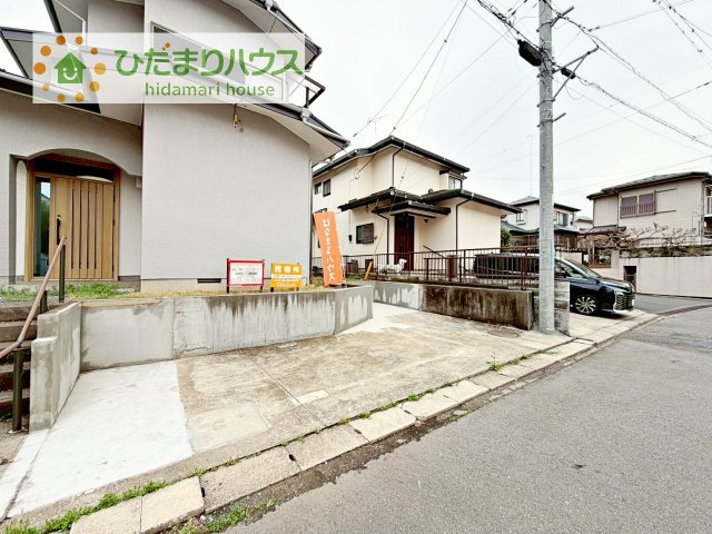 【駐車場】 | 牛久市神谷1期　中古戸建 | マイホームなら駐車場代がかかりません！しかも、自宅の駐車場で洗車ができます！今までコイン洗車に行っていた手間も省けて、節約にもつながります(^^♪