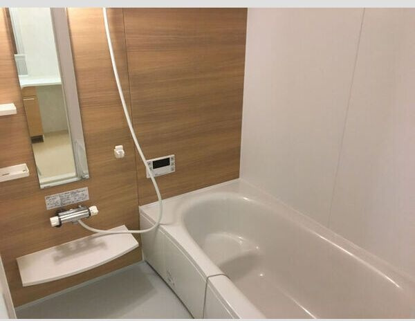 ルミナスの浴室