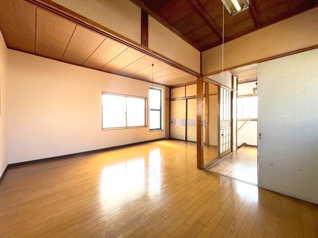 【洋室】 | ひまわり戸建