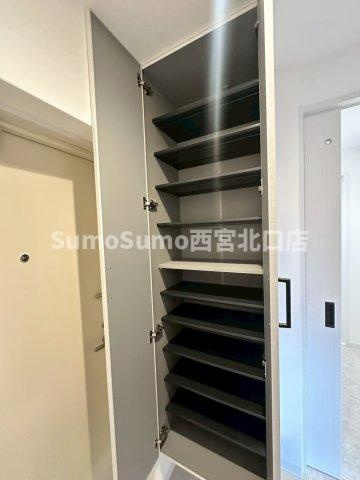 GRANKOBELIA津門大箇町の収納