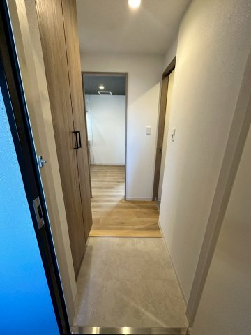 GRANKOBELIA津門大箇町の玄関