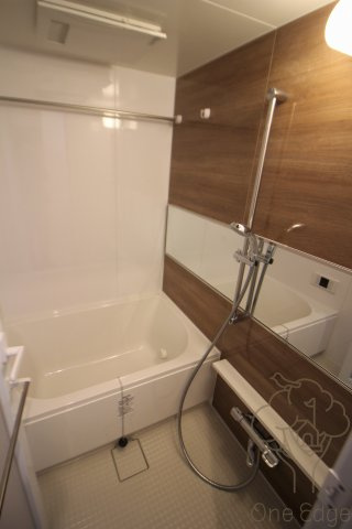 アザレア梅田の浴室