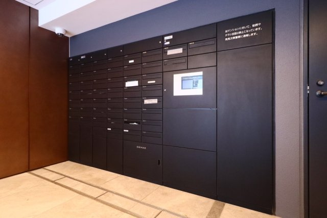 ピアース銀座レジデンスのその他共用部分|宅配ボックス