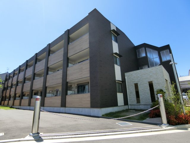 トレンヴィラ北摂