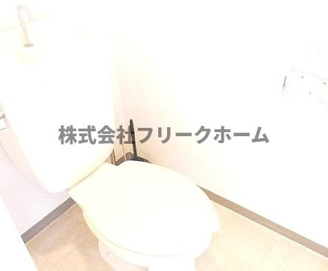 小金井市緑町１丁目の賃貸マンションのトイレ