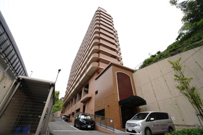 【外観】 | 【上質リノベ】もみじマンション城ヶ丘 | 現地（2026年6月4日12：00頃）撮影