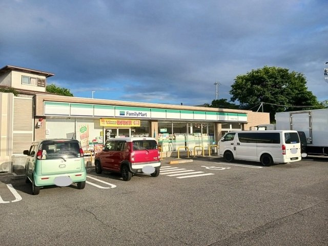 ヴェールフォンセの周辺|ファミリーマート　大津稲津店まで300m