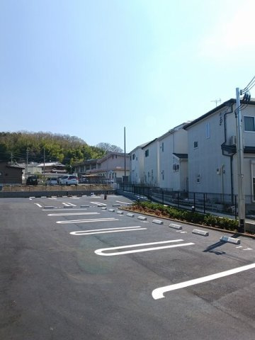 ヴェールフォンセの駐車場