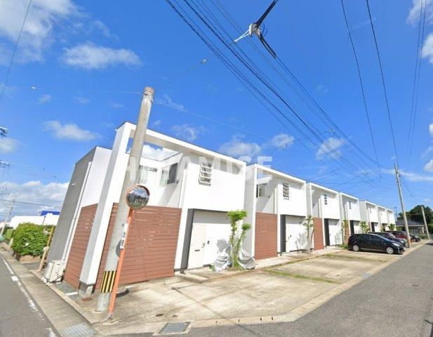 ecru富の原の外観