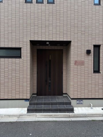 プラム　フォレスト　ネクストのエントランス