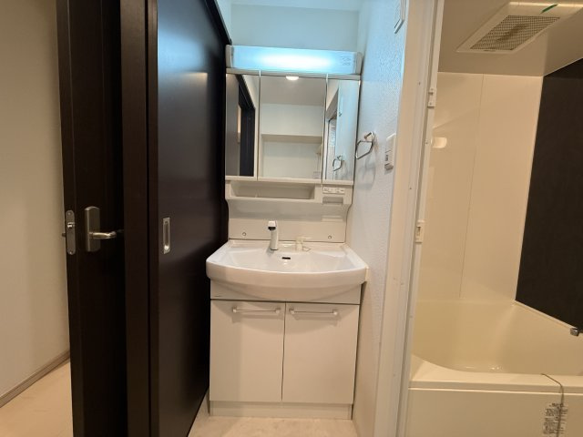 クランエシオの独立洗面台