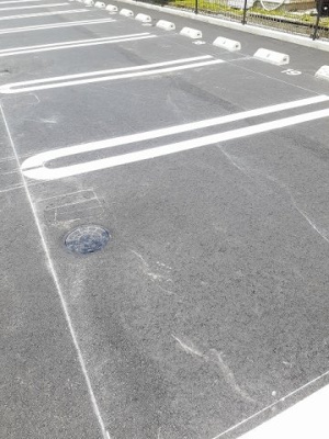 【駐車場】 | クレシェンド　ラブ　Ⅲ | 車をお持ちの方に嬉しい駐車場付きの物件です