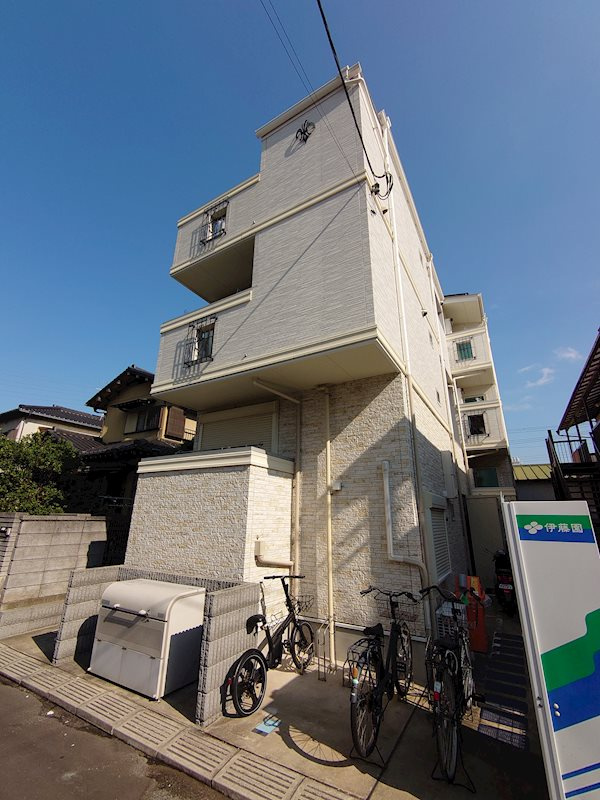 EDIFICEの外観