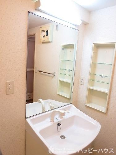 RESIAS DAZAIFU BLDG.の独立洗面台|別号数タイプ