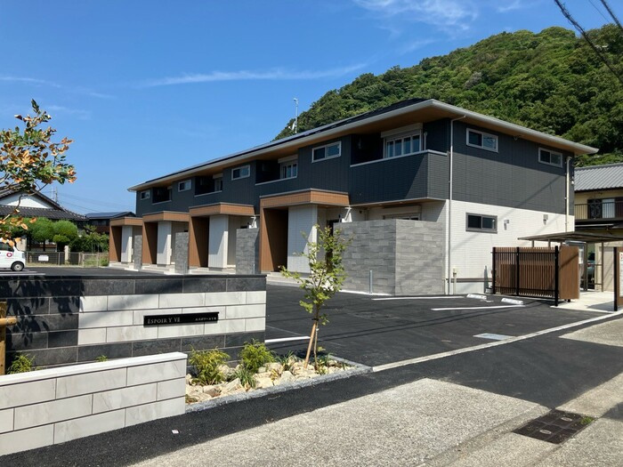 エスポワールＹⅦの外観
