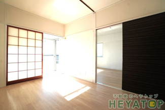 【内装】 | 洋室５帖（同仕様写真）