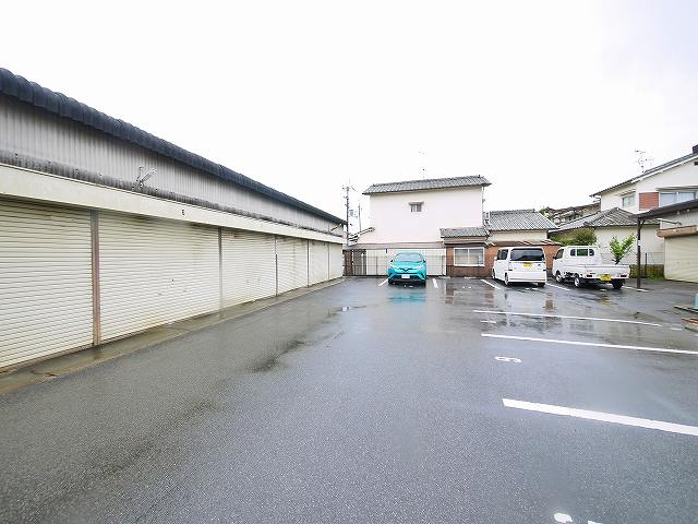 熊木倉庫
